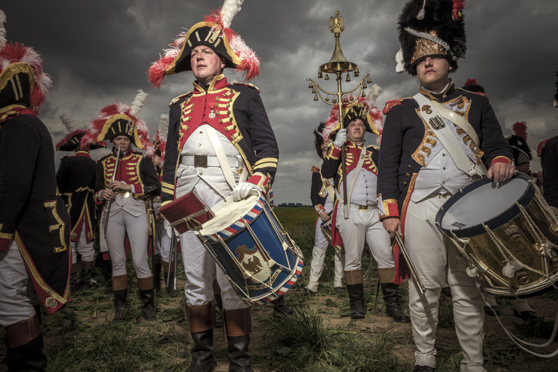 Vor 200 Jahren fand der entscheidende Sieg gegen Napoleon in Waterloo statt. Aus diesem Anlass wird die Schlacht nachgespielt und das Geschehen wiederbelebt. De slag om Waterloo in 2015 werd na 200 jaar dunnetjes over gedaan door verschillende reenactment groepen en acteurs. Credit: Rene Koster